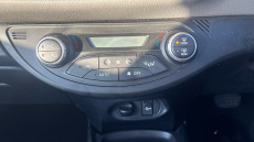 Toyota Yaris 1.5 Hybrid Icon 5dr CVT Hybrid Hatchback